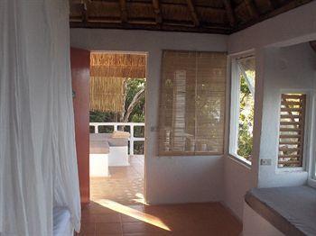Resort Al Faro Cosmio Palawan