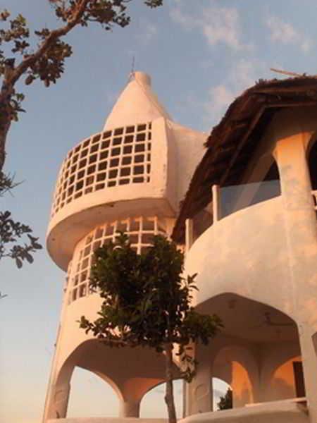 Al Faro Cosmio Palawan Resort 4*