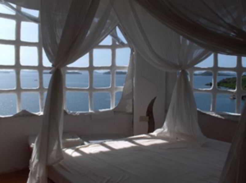 Resort Al Faro Cosmio Palawan
