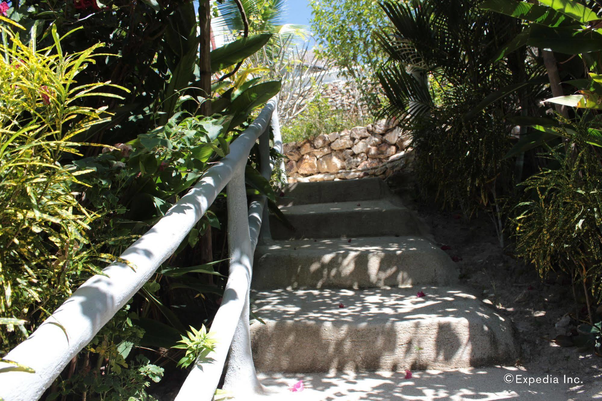 Resort Al Faro Cosmio Palawan